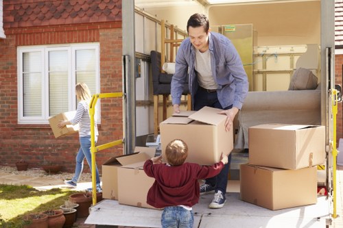 Docklands moving support for homes and offices